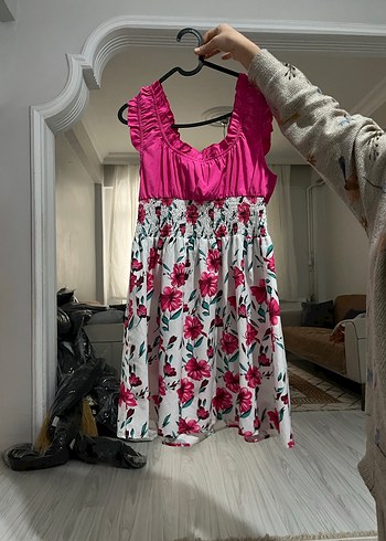 Pembe Çiçekli Fırfırlı Bohem Mini Elbise - Görsel 2