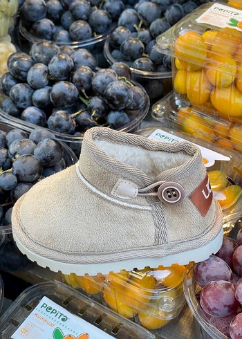 Ugg Bej Suet Cocuk Botu