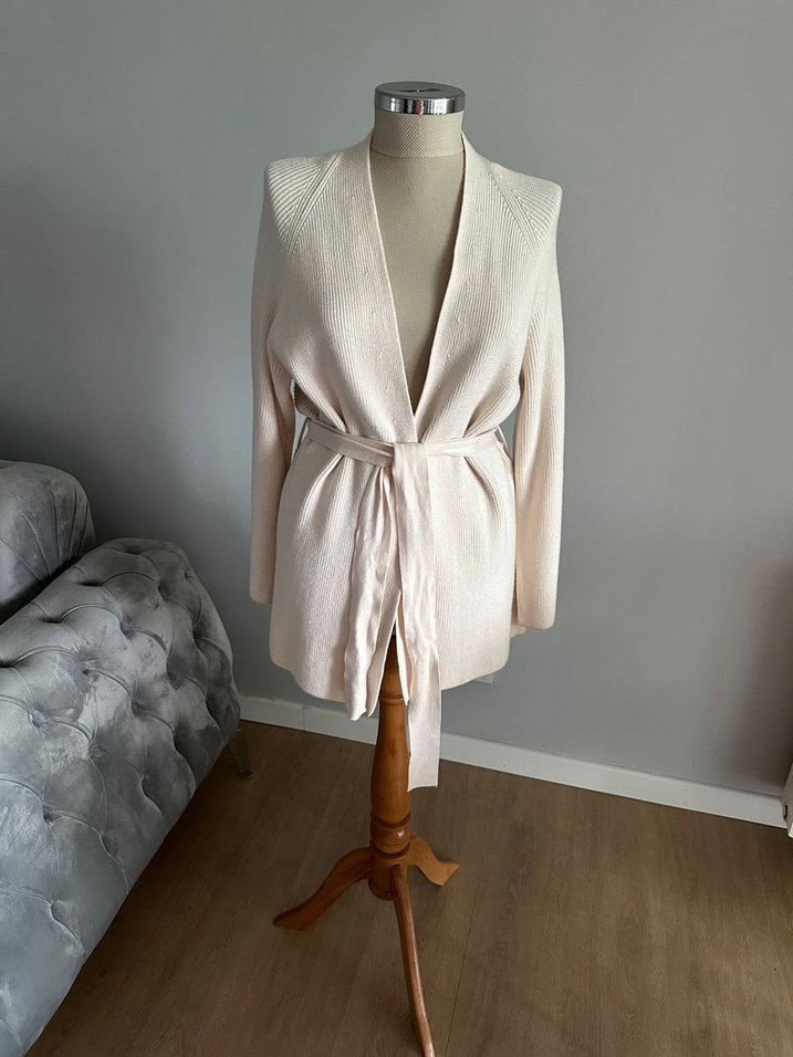 Zara S beden hırka - Görsel 3