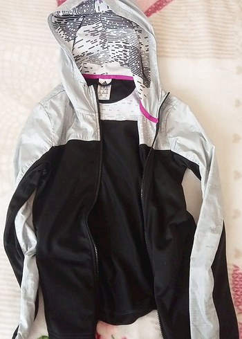 Kadın Siyah Gri Fermuarlı Spor Ceket - Görsel 3