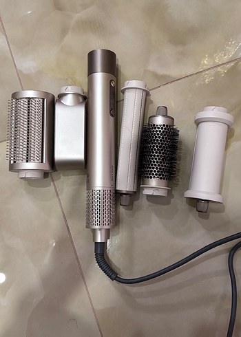 Dreame AirStyle Çoklu Saç Şekillendirici - Görsel 3