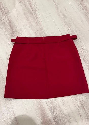 Kasha 2 Beden Kırmızı Kemerli Mini Etek - Görsel 2