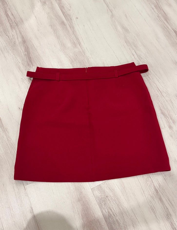 Kasha 2 Beden Kırmızı Kemerli Mini Etek - Görsel 2