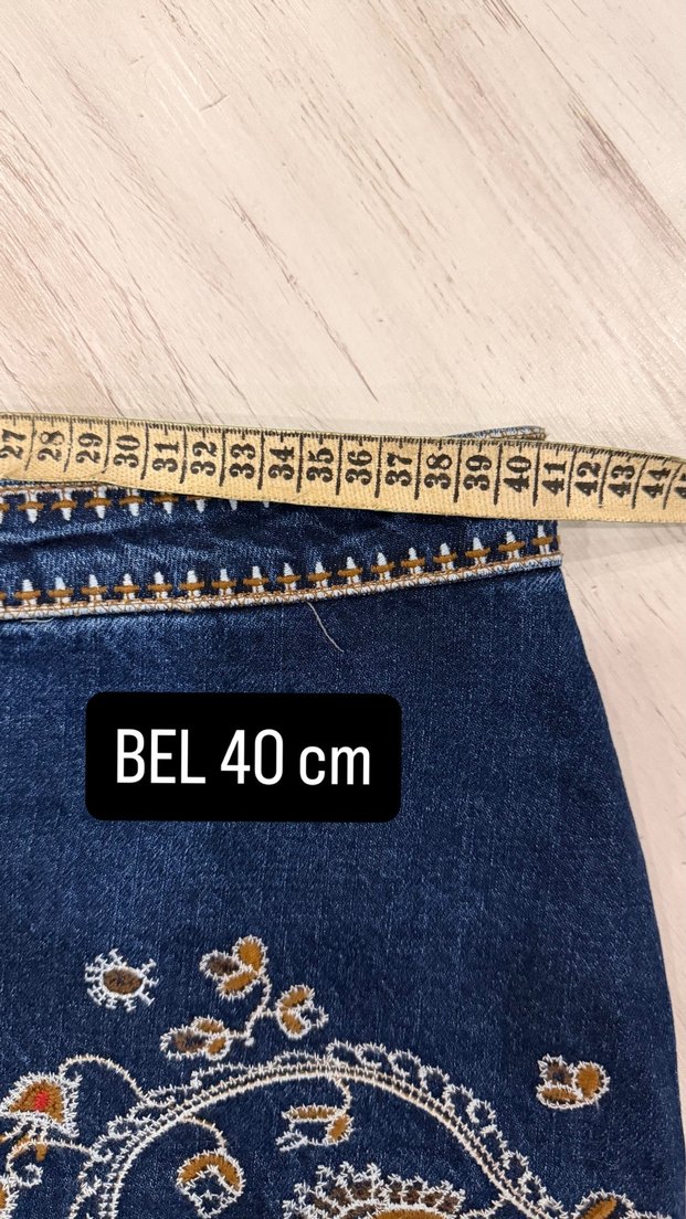 KAROL Düğmeli Nakışlı Tasarım Mavi Kot Etek - Görsel 5