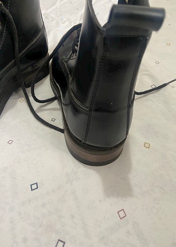 Stiller Siyah Deri Erkek Bağcıklı Bot - Görsel 3