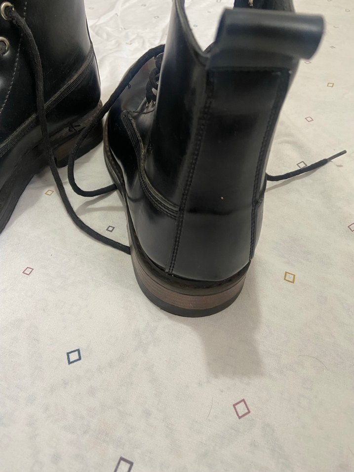 Stiller Siyah Deri Erkek Bağcıklı Bot - Görsel 3