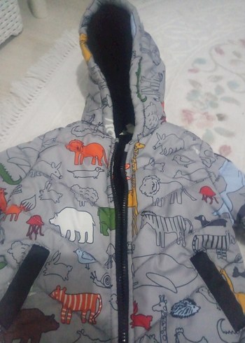 Kapüşonlu, Fermuarlı Gri Baskılı Erkek Çocuk Mont - Görsel 2