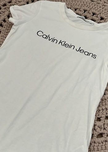 Calvin Klein s