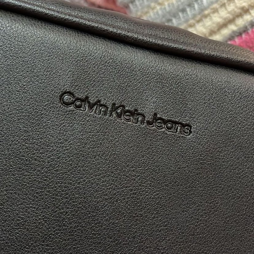 Calvin Klein Siyah Deri Crossbody Çanta - Görsel 2