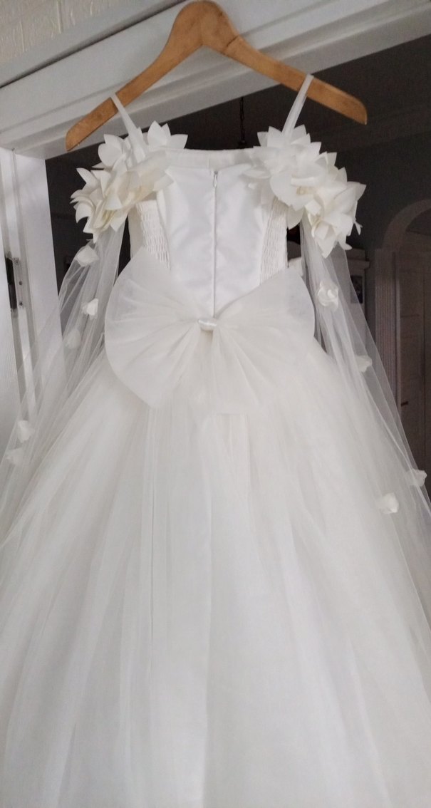 Beyaz Drapeli Kız Çocuk Abiye Elbise - Görsel 3