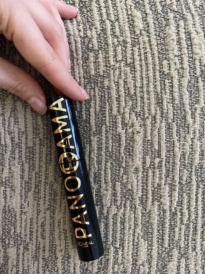 L'Oréal Panoramic Siyah Maskara - Görsel 2