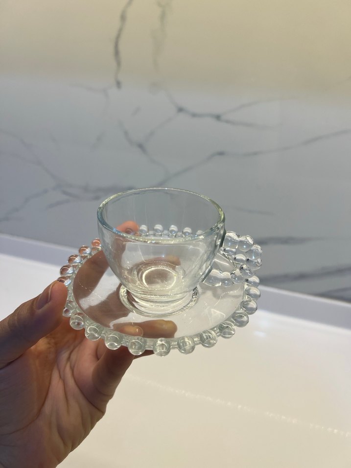 Bej Renkli Cam Çay Fincanı ve Tabak Seti - Görsel 3