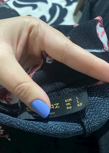 Siyah Çiçek Desenli Salaş Kadın Pantolon ve Bluz - Görsel 5