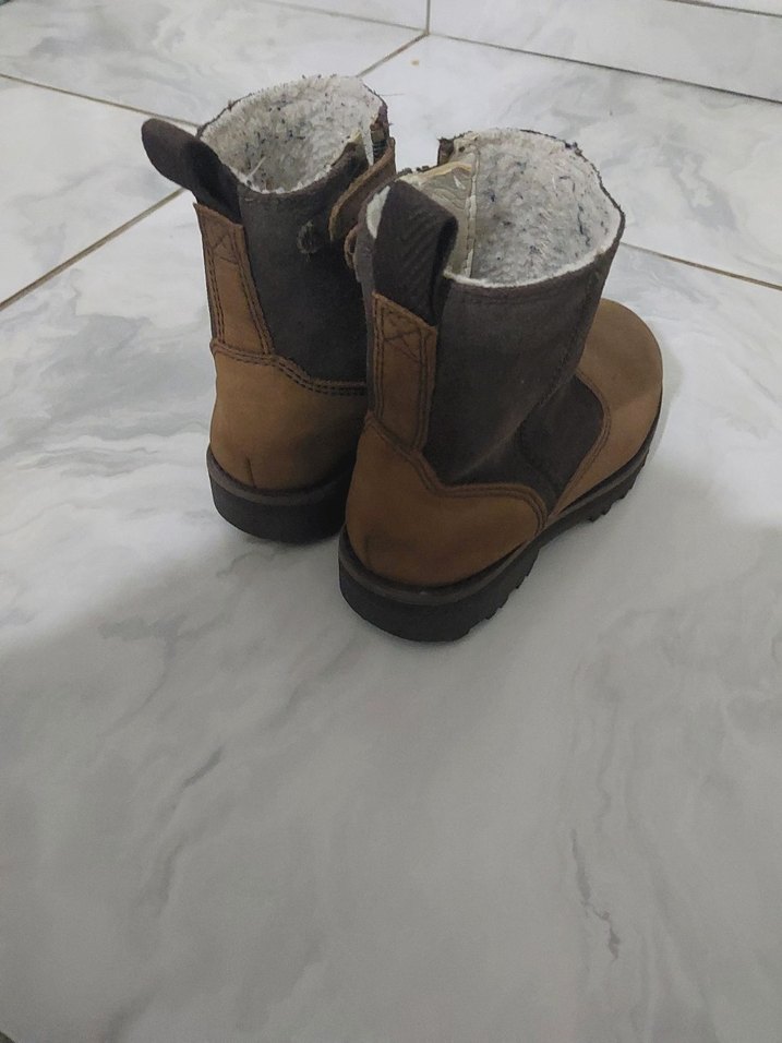 Tokalı Kahverengi Süet Erkek Çocuk Botu - Görsel 3