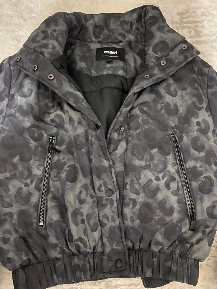 Gri Kamuflaj Desenli Kadın Mont - Görsel 2