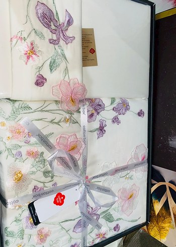 3D Nakışlı Saten Pamuk çift kişilik nevresim takımı - Görsel 3