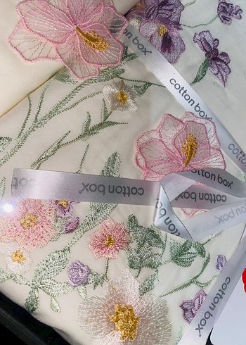 3D Nakışlı Saten Pamuk çift kişilik nevresim takımı - Görsel 4