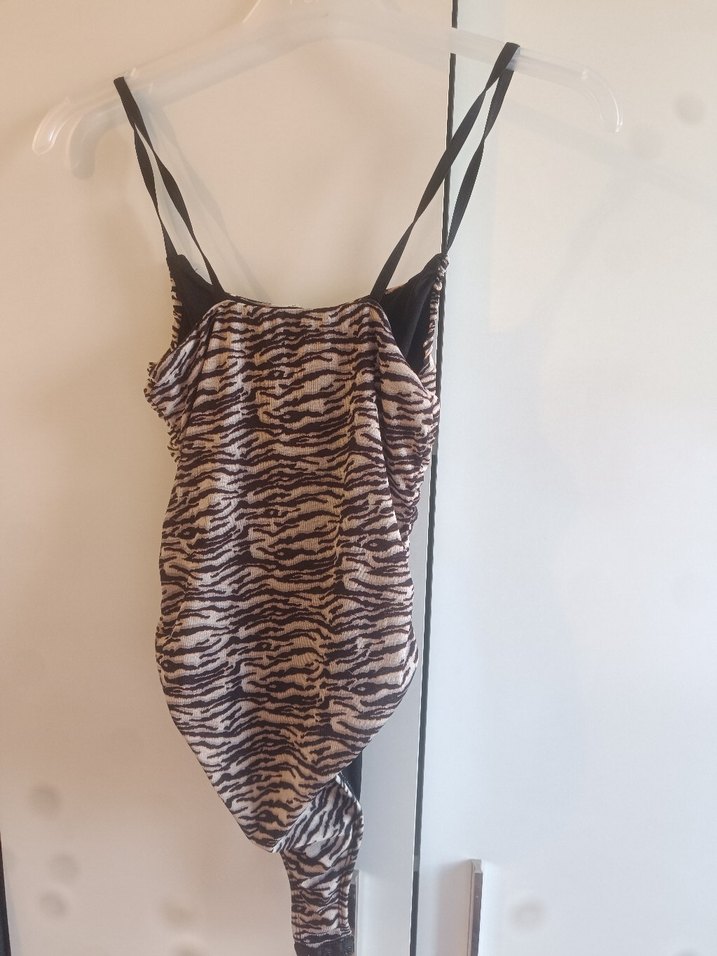 Zebra Desenli Drapeli Askılı Kadın body - Görsel 2