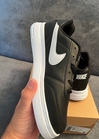 Nike Siyah Beyaz Dusuk Bilekli Sneaker