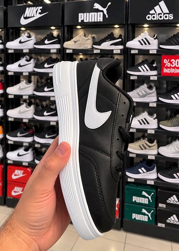 Nike Siyah Beyaz Dusuk Bilekli Sneaker