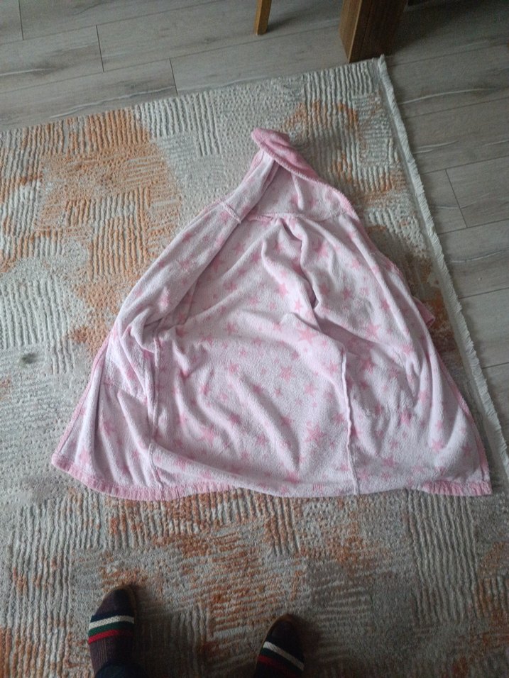 Kız Çocuk Pembe Kapüşonlu Bornoz - Görsel 3