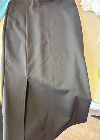 Siyah Uzun Etek Yırtmaçlı - Görsel 3