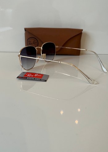 Ray Ban Kadınlar için Şeffaf Altın Güneş Gözlüğü