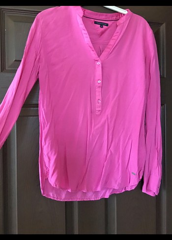 Pembe V Yaka Düğmeli Kadın Gömlek - Görsel 2