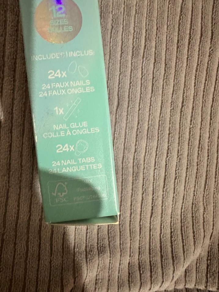 Claire's Gri taşlı Takma Tırnak - Görsel 2