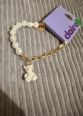 Zincir Detaylı Altın Renkli Kadın Bileklik - Görsel 2