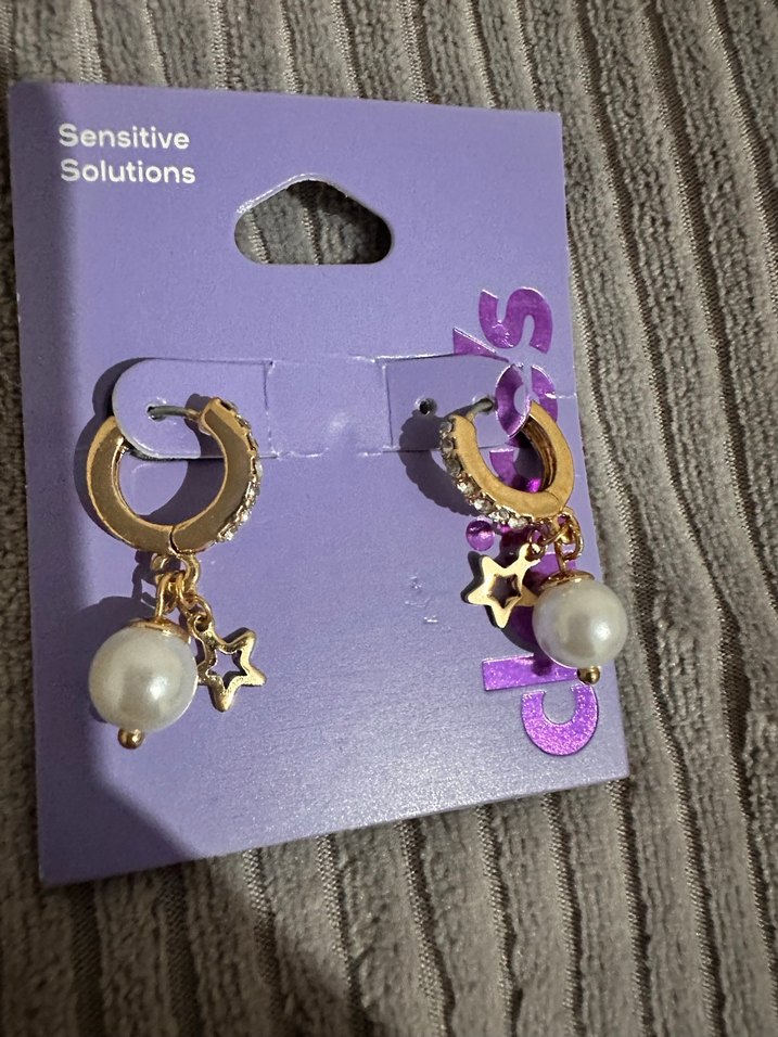 Altın Renk Mini Boncuklu Küpe - Görsel 2