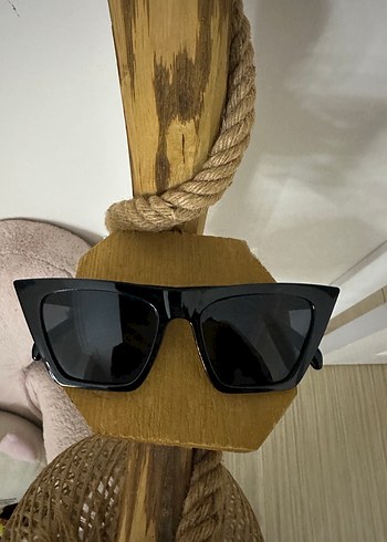 Güneş Gözlüğü - Görsel 2