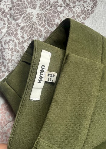 Düğmeli Haki Kadın Kumaş Pantolon - Görsel 3