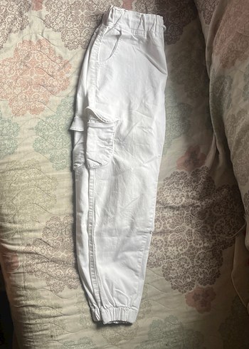 Kadın Beyaz Pamuklu Kemerli Bol Kesim Pantolon - Görsel 2