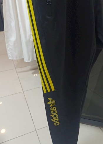 Sarı Şeritli Adidas Erkek Eşofman Altı - Görsel 2