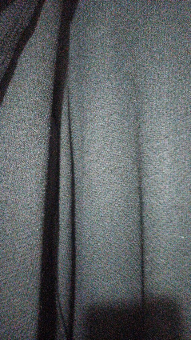 Uzun Siyah Dökümlü Kadın Kaban - Görsel 3