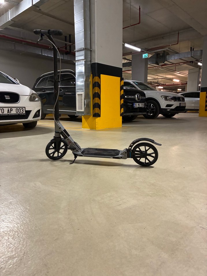 Gri Çocuk Scooter'ı - Görsel 5