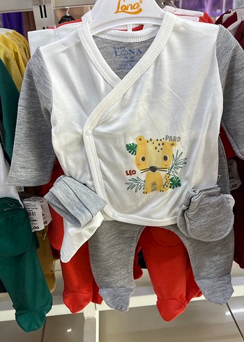 Baskılı Bebek Takımı - Görsel 3