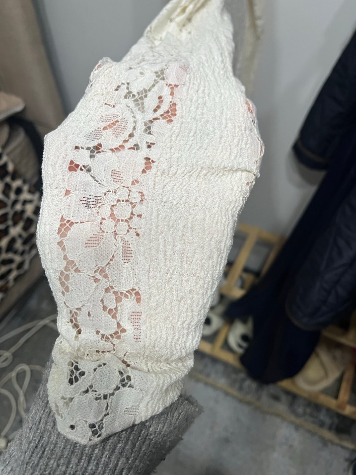 Volanlı Kayık Yaka Uzun Kollu Dantelli Mini Elbise - Görsel 3