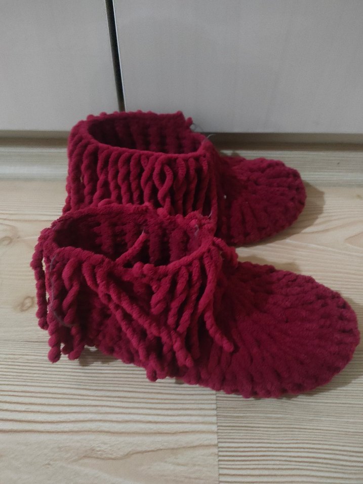 Bordo Örgü Kız Çocuk Ev Terliği - Görsel 2