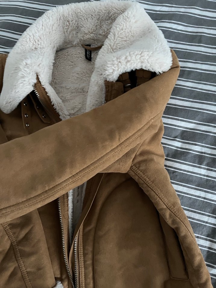 Kadın mont ceket kürk detaylı - Görsel 3