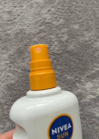 Nivea Sun Hassas Ciltler İçin SPF 50+ Güneş Koruyucu - Görsel 3