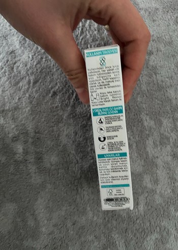 L'Oréal Bright Reveal SPF 50 Renkli Yüz Güneş Kremi - Görsel 4