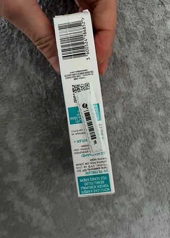 L'Oréal Bright Reveal SPF 50 Renkli Yüz Güneş Kremi - Görsel 2