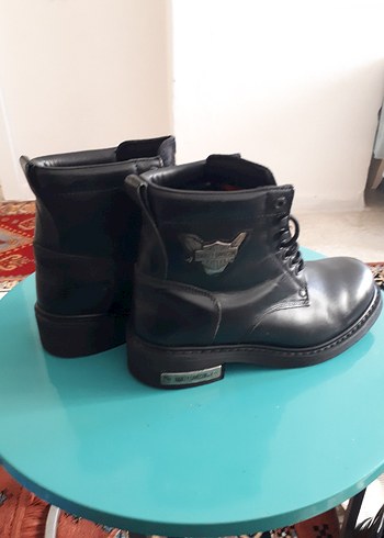 Siyah Harley-Davidson Biker Bot - Görsel 3