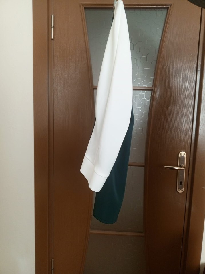 Beyaz Siyah Uzun Kollu Kadın Bluz - Görsel 4