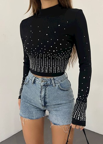 Işıltılı Şıklık: Premium Taş İşlemeli Crop Bluz - Görsel 2