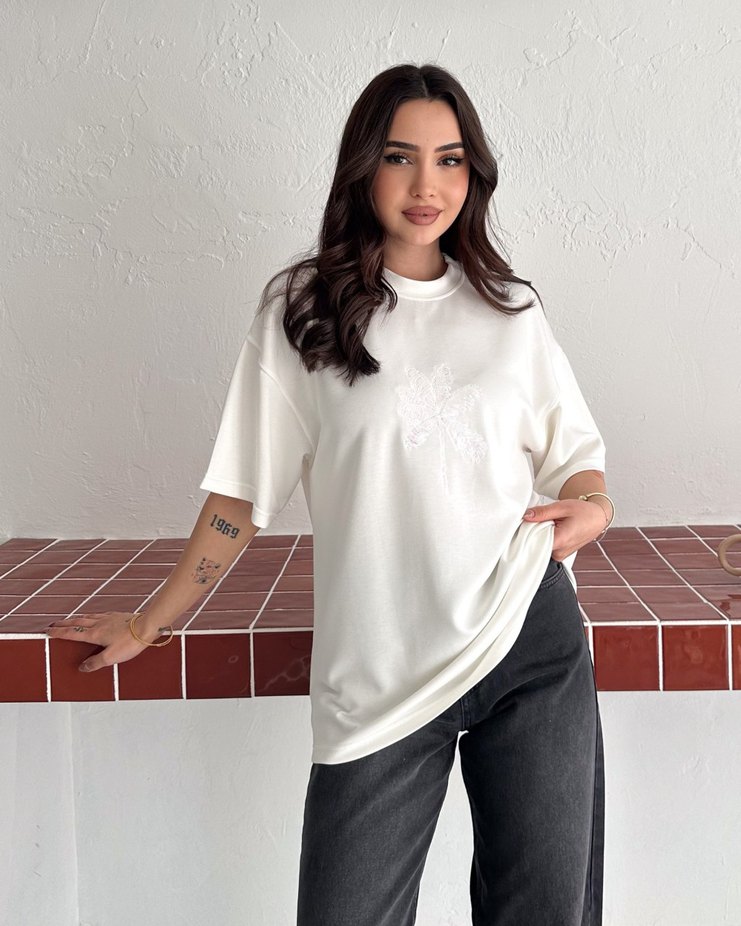Nakış İşlemeli Oversize Modal Tişört - Yeni Sezon - Görsel 3