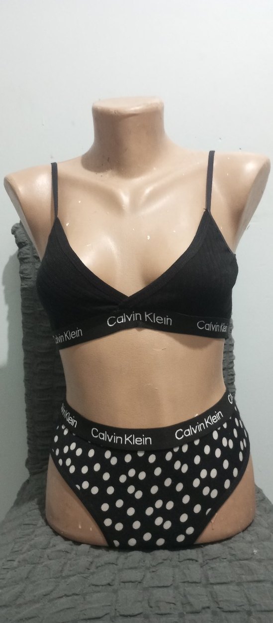 3 adet Calvin Klein büstiyer - Görsel 3