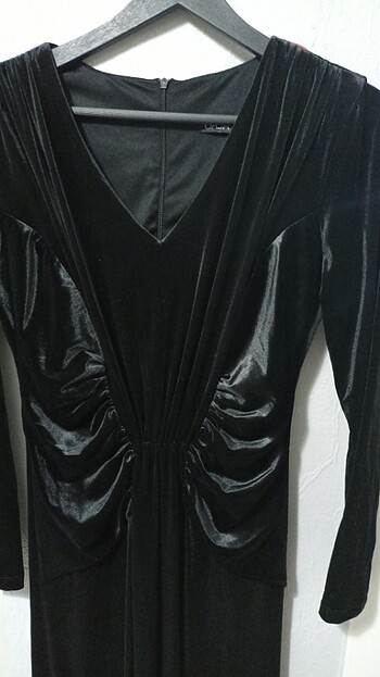 40 Beden Kadife siyah elbise 